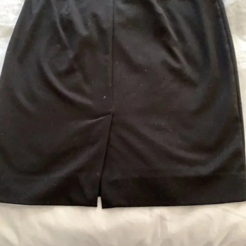 Donna Karen Skirt.. - Picture 4 of 4